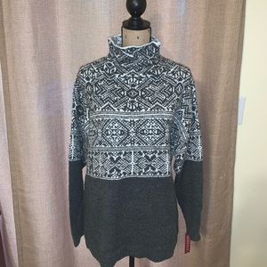 Turtle neck winter sweater